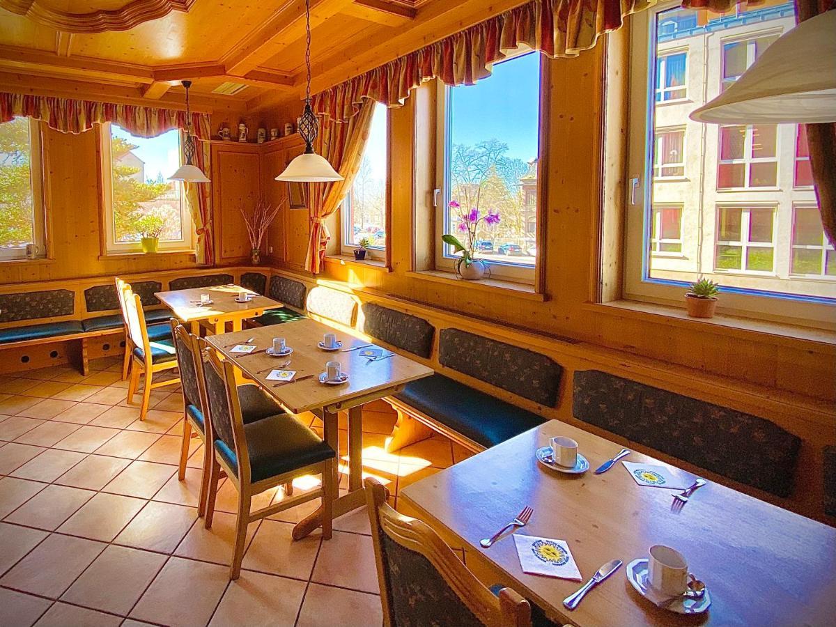 Meister Baer Hotel Wettiner Hof Glauchau Ngoại thất bức ảnh