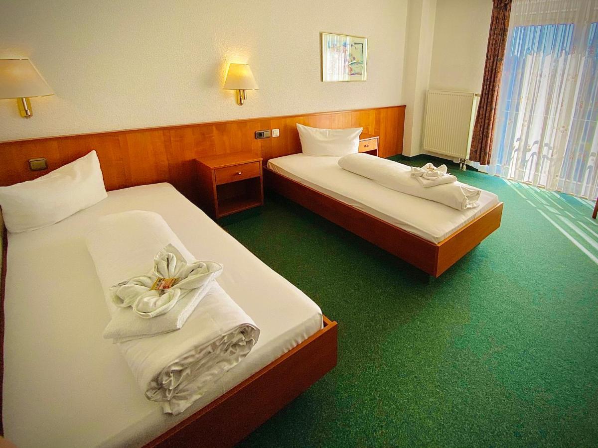Meister Baer Hotel Wettiner Hof Glauchau Ngoại thất bức ảnh